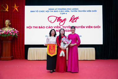 CÔ GIÁO ĐINH THỊ LY XUẤT SẮC ĐẠT GIẢI BA TẠI HỘI THI BÁO CÁO VIÊN, TUYÊN TRUYỀN VIÊN GIỎI